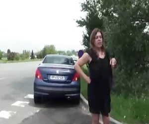 Jeden z moich przyjaciół pracuje, aby pomóc swojej żonie darmowe filmy amatorskie porno z czarownicą