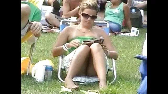 Dwie dziewczyny darmowe sex filmy amatorskie jęczą