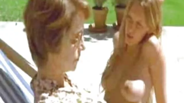 W pokoju znajdują się dwa darmowe filmy amatorskie porno