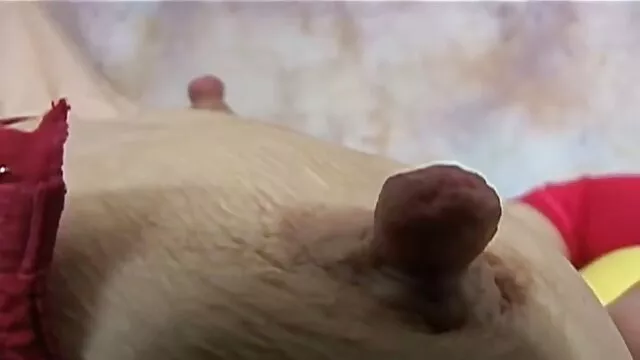 Szef bije sex filmy darmowe amatorskie kapitalistów i pozwala im się nawzajem opiekować.