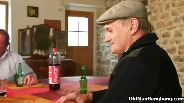 Anal film porno amatorski
